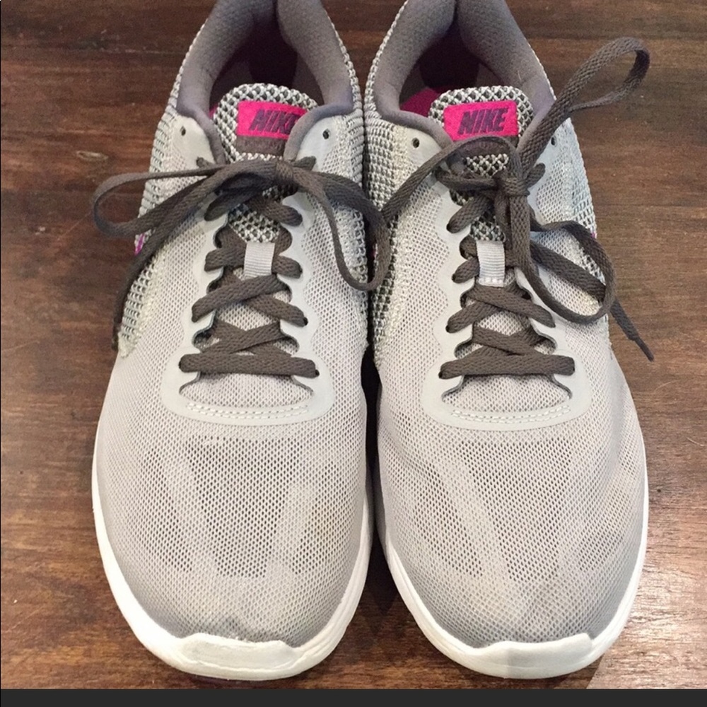Women’s size 11 Nike shoes